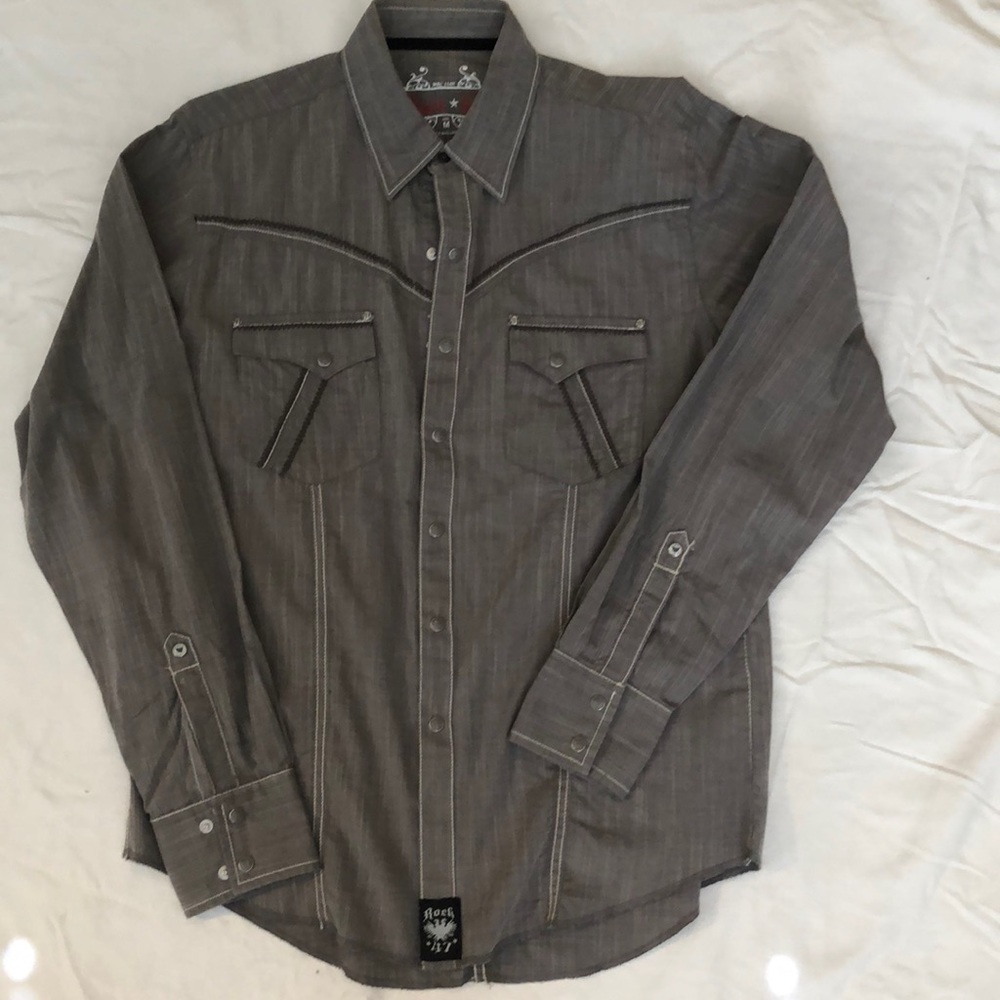 Western shirt by Rock 47 . Excellent condition. Pearlized snap closure.
